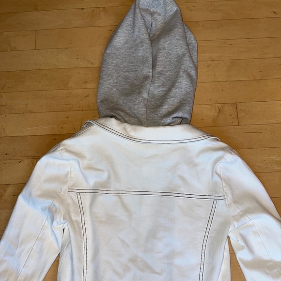 Evereve Jamison White blazer with grey zip out dickey/hoodie, XS,  CB2437 - Picture 10 of 10
